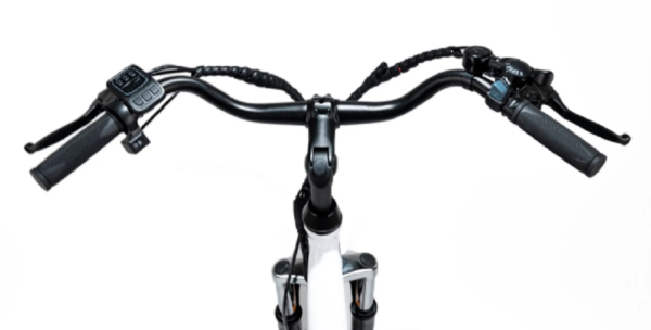 Myatu 26' E Citybike für Damen 12.5 Ah Akku 6 Gänge Shimano. – Bild 3